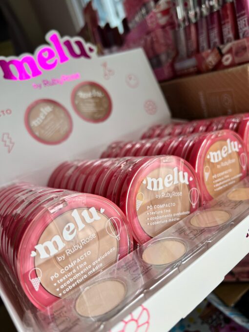Polvo compacto Melu bu Ruby Rose!