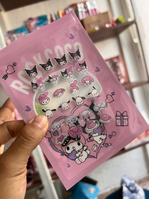 Sticker Acne Kuromi - Imagen 2
